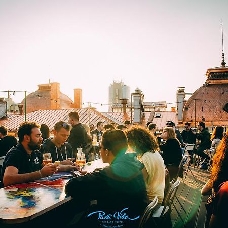 Pura Vida Sky Bar & Hostel Bucarest Exterior foto
